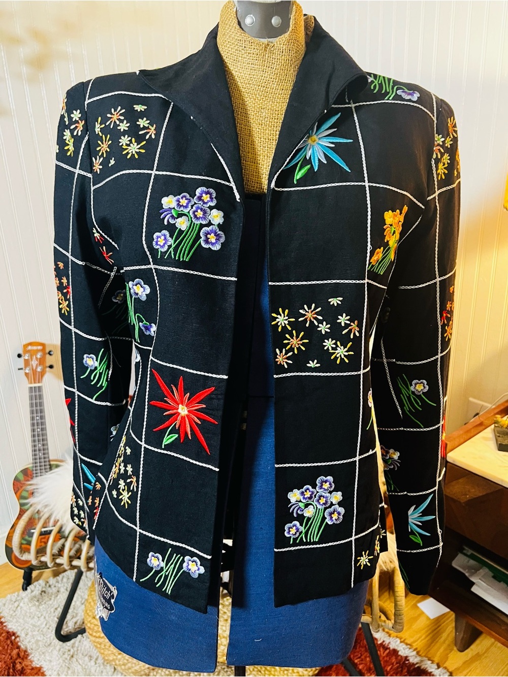 VTG Embroidered Black Floral Grid Jacket